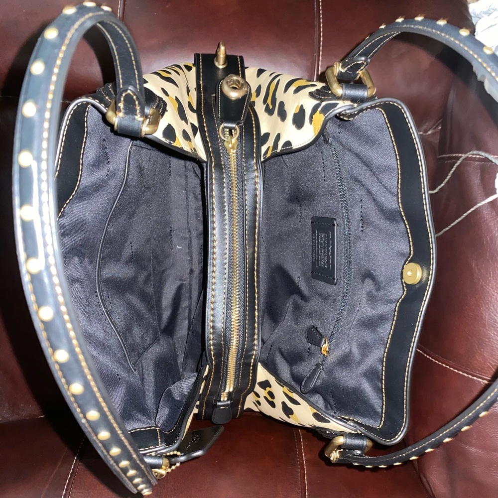 Coach Shoulder Bag - Picture 5 of 5
